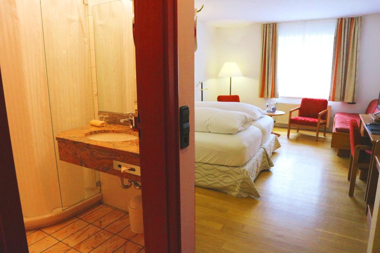 Hotel Poeker Meppen Eksteriør bilde