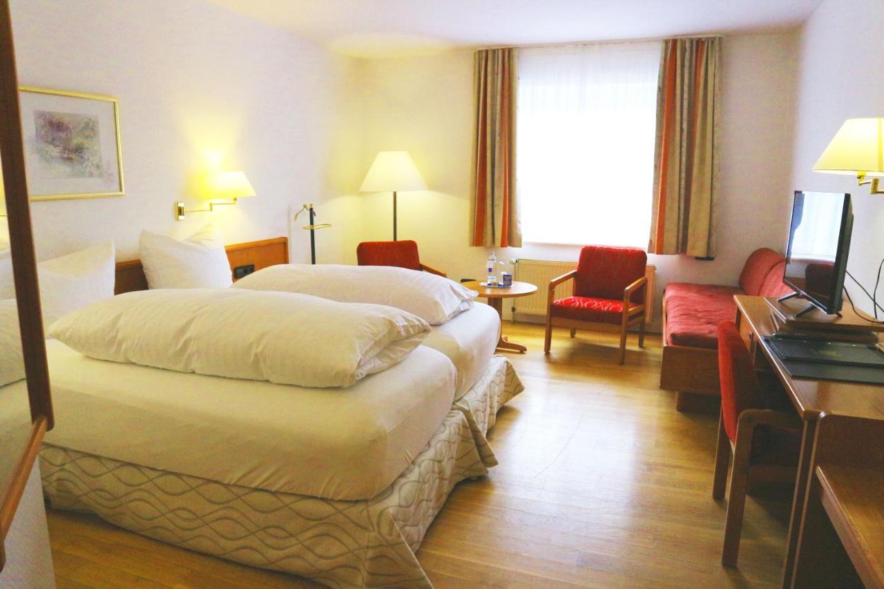Hotel Poeker Meppen Eksteriør bilde
